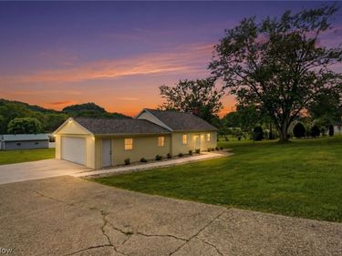 1420 Dietz Lane, Zanesville, OH 43701