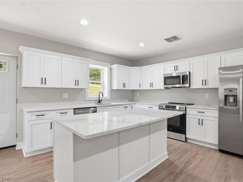 1420 Dietz Lane, Zanesville, OH 43701 Photo 9