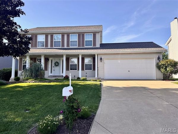 7437 Little Oaks Drive, O'Fallon, MO 63368