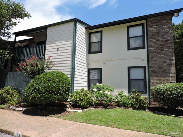 2299 Scenic Hwy, Unit P-2, Pensacola, FL 32503
