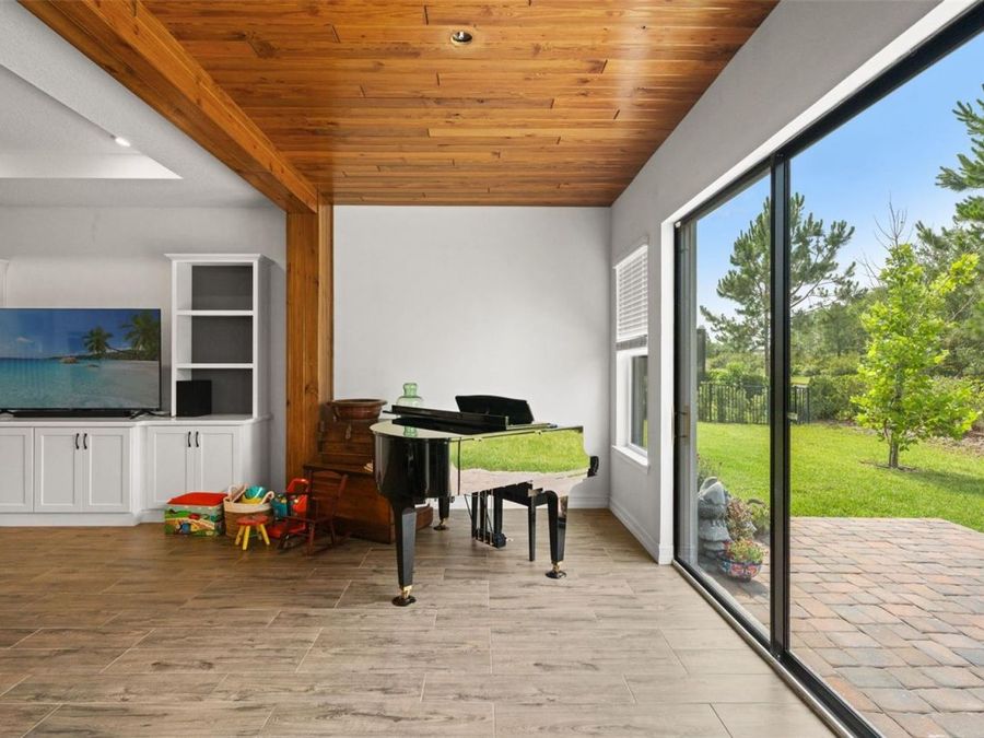 Property Image 73