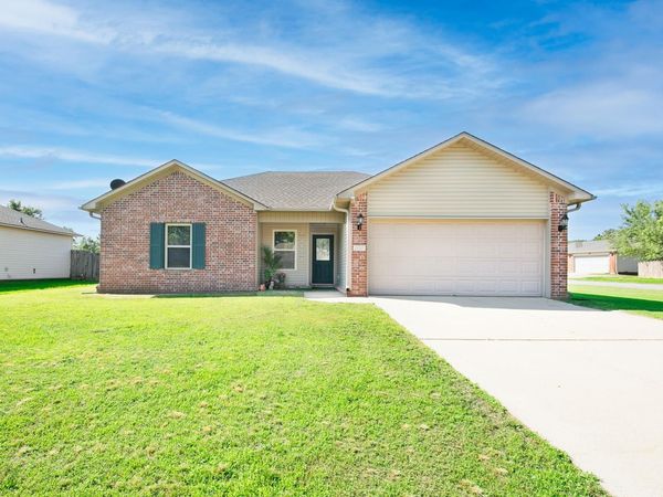 227 Plum Drive , Austin, AR 72007