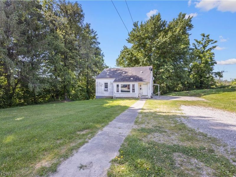 1402 E Wheeling Avenue, Cambridge, OH 43725 Photo 22