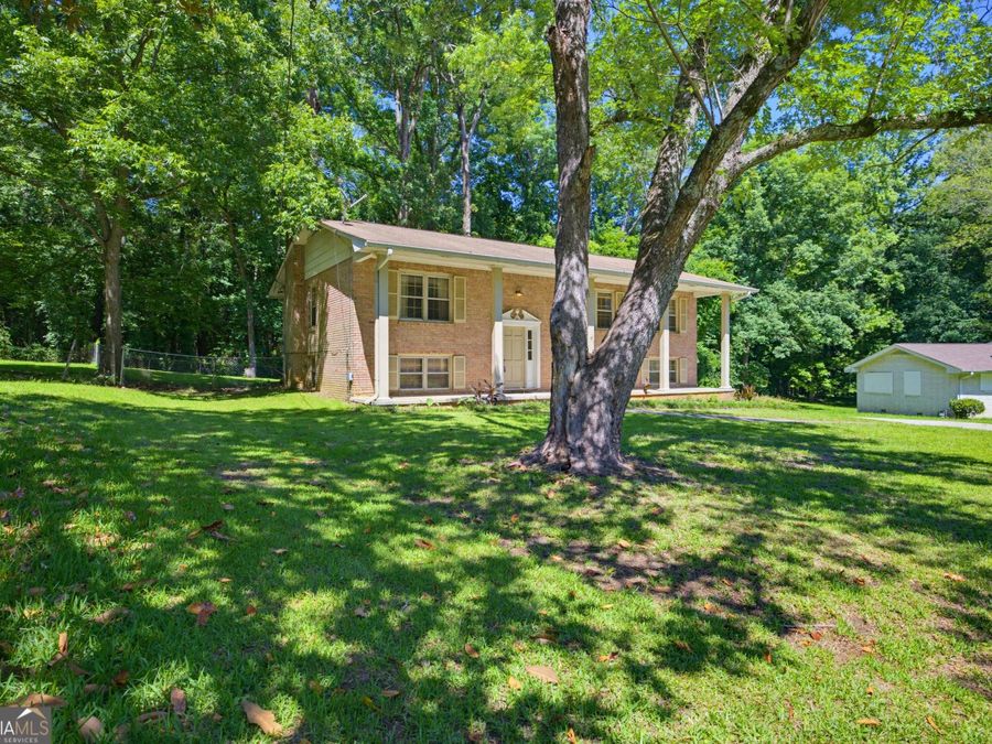 Property Image 4