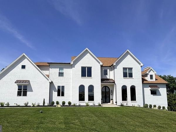 114 JILLIAN WAY, HUMMELSTOWN, PA 17036