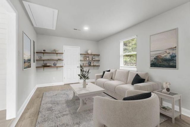 109 Camellia Road Photo 35