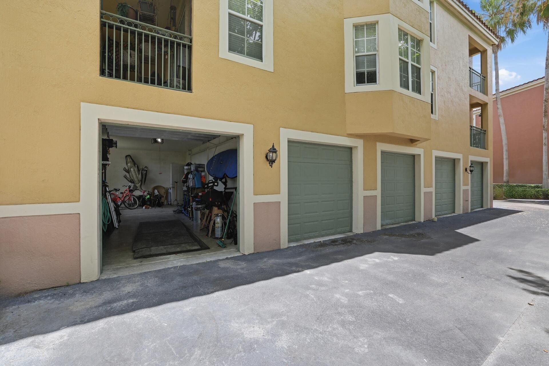 11750 Saint Andrews Place, Unit 302, Wellington, FL 33414 Photo