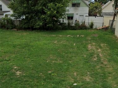 3270 W 34th Street, Cleveland, OH 44109