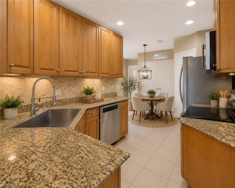 11951 Champions Green Way, Unit 401, Fort Myers, FL 33913 Photo