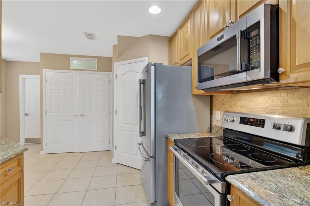 11951 Champions Green Way , Unit 401, Fort Myers, FL 33913 Photo