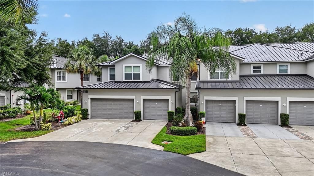 11951 Champions Green Way, Unit 401, Fort Myers, FL 33913 Photo