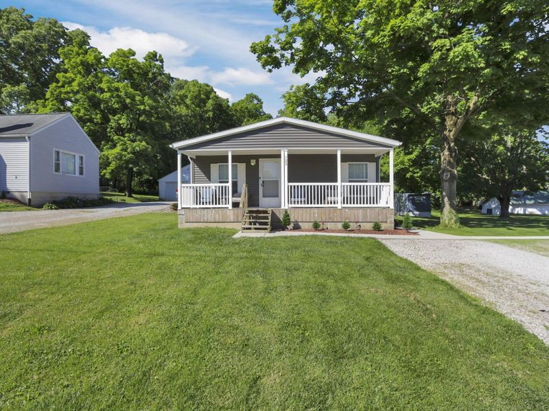 123 E South Street, Lithopolis, OH 43136 Photo 2