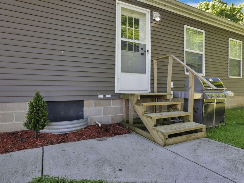 123 E South Street, Lithopolis, OH 43136 Photo 7
