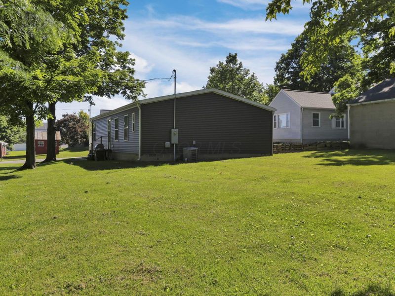 123 E South Street, Lithopolis, OH 43136 Photo 8