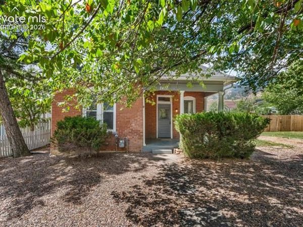 2407 Howbert Street, Colorado Springs, CO 80904