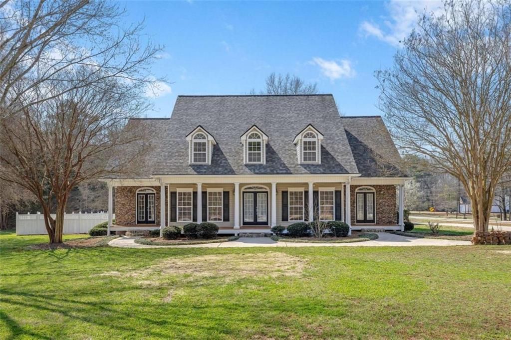 26 Ashland Drive, Commerce, GA 30529 Main Photo