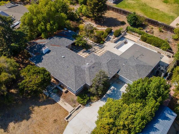 21 Sweetbay Road, Rancho Palos Verdes, CA 90275