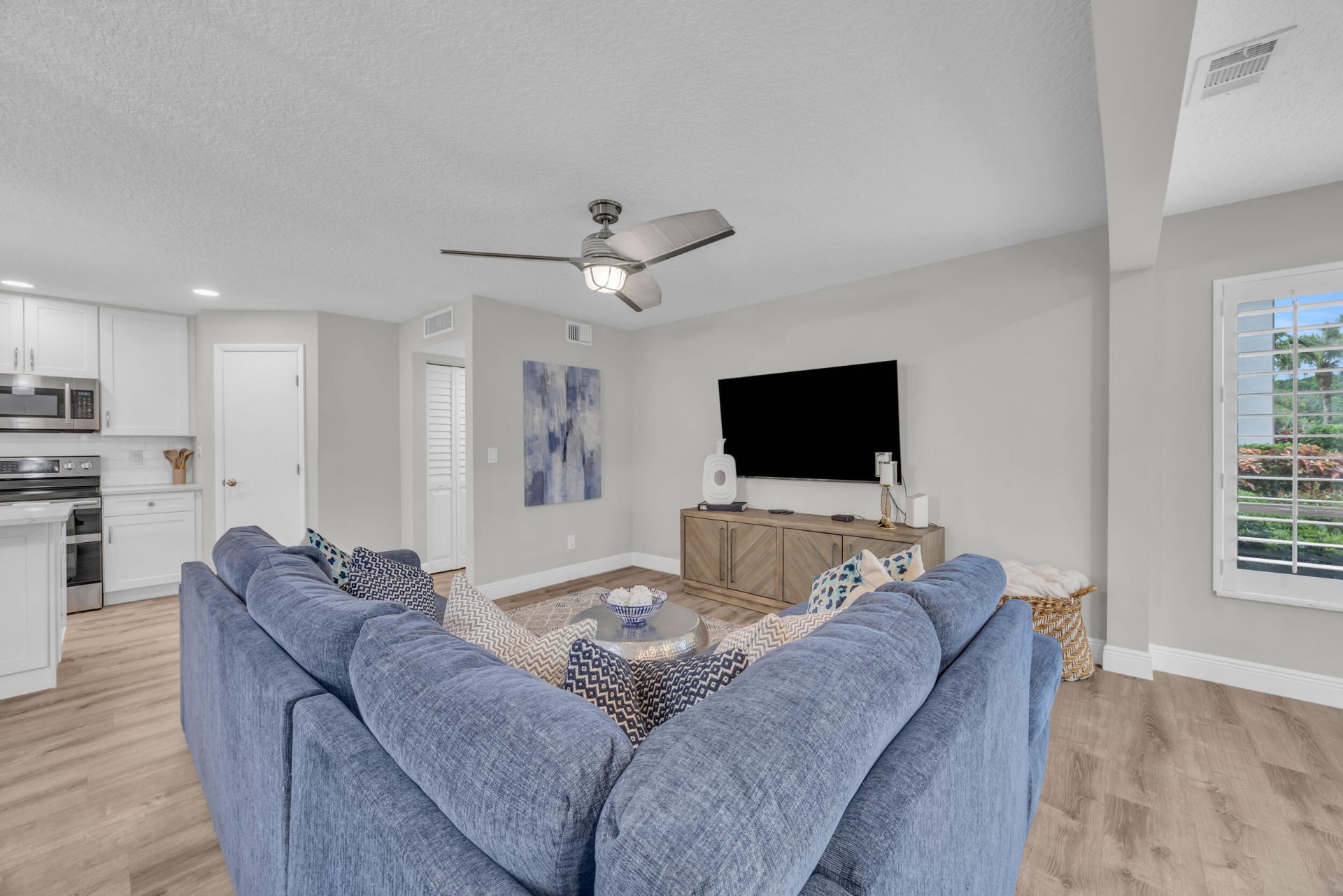 1105 Duncan Circle, Unit 104, Palm Beach Gardens, FL 33418 Photo