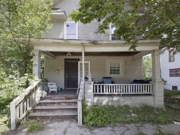 1509 School Street, ROCKFORD, IL 61101