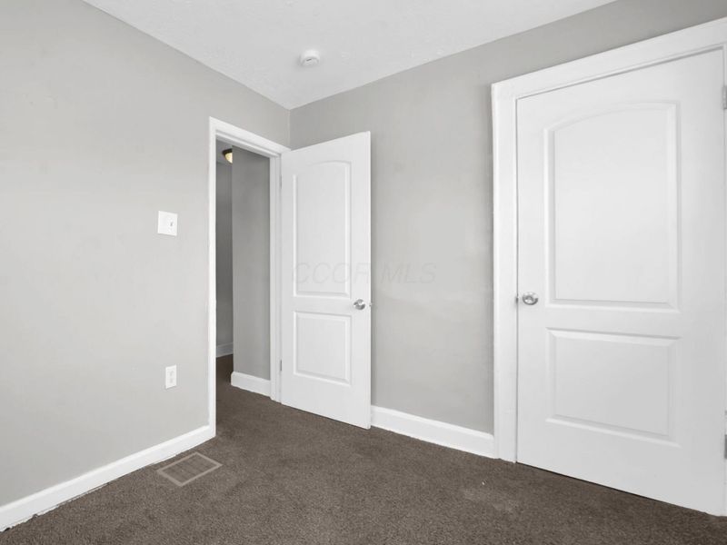 1095 -1097 E 21st Avenue, Columbus, OH 43211 Photo 16