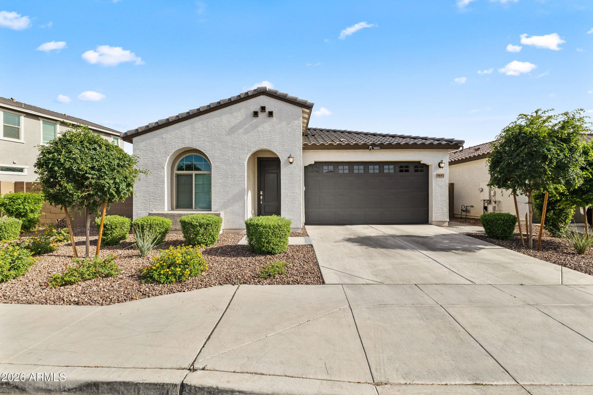 9445 W Heatherbrae Drive, Phoenix, AZ 85037 Main Photo