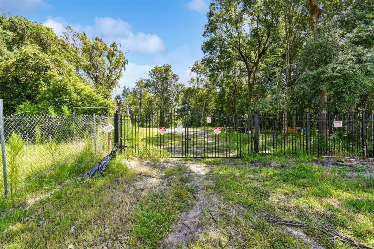 1758 Land O Lakes Boulevard , Lutz, FL 33549 Photo