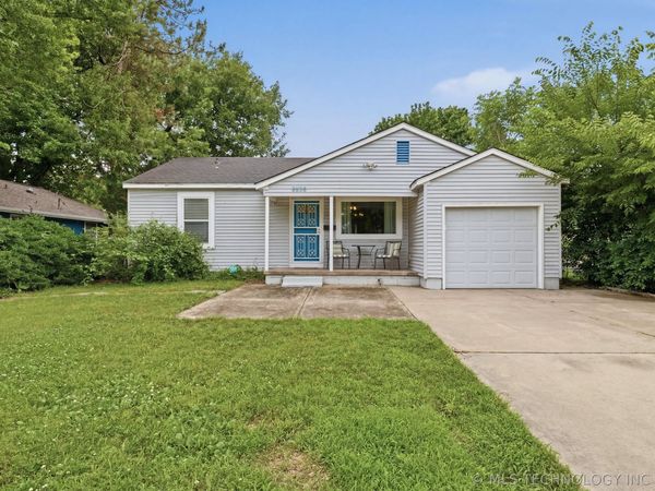 5508 S Newport Avenue , Tulsa, OK 74105