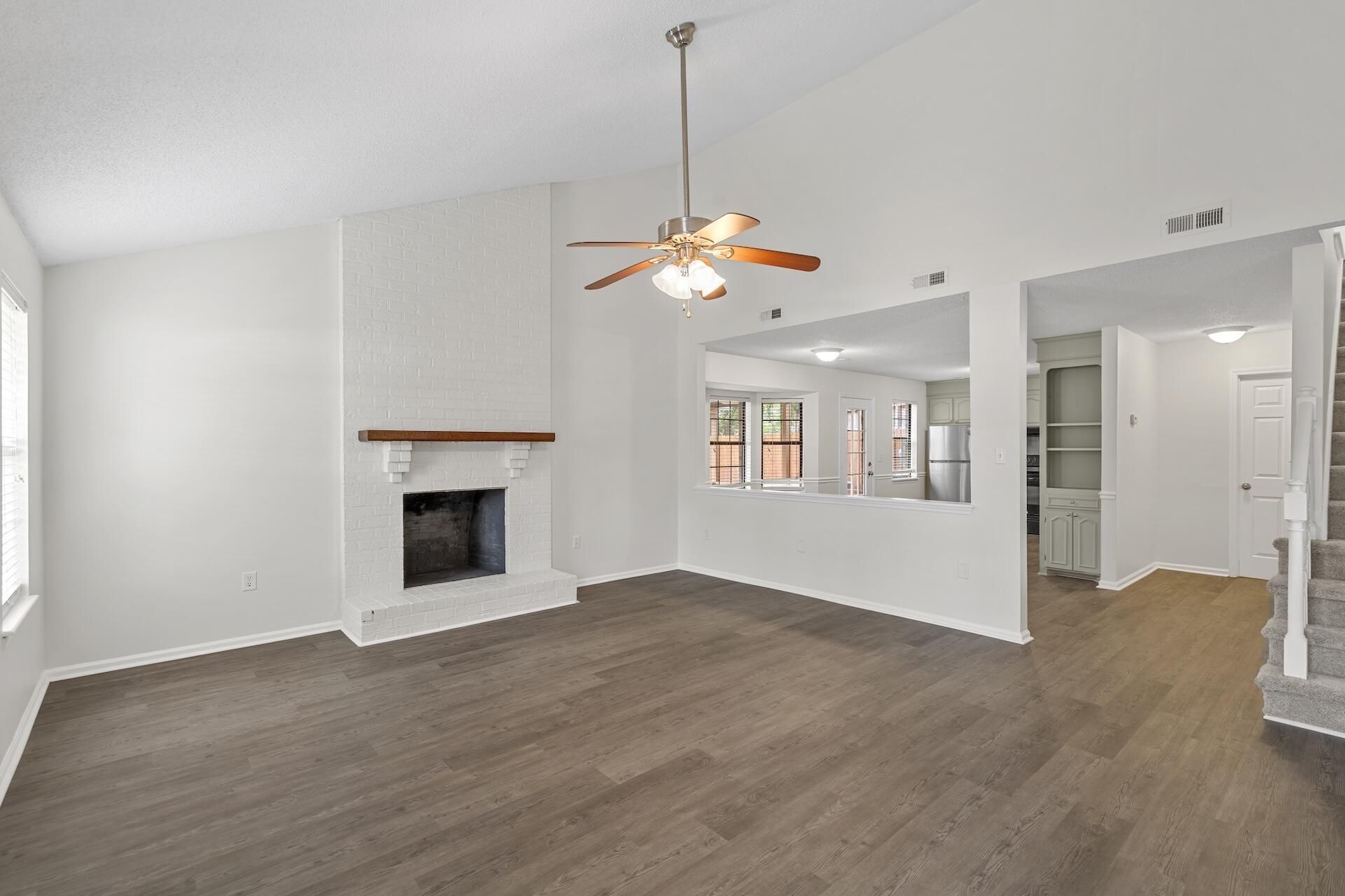 7611 Valleyview Circle Photo 7