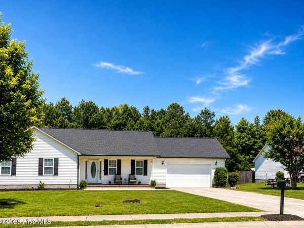 133 Airleigh Place , Richlands, NC 28574