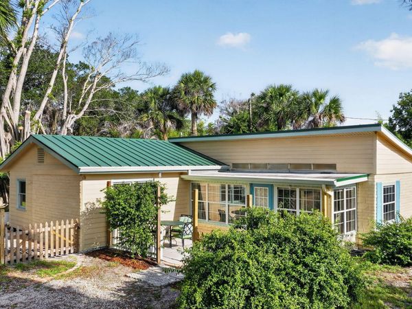 681 Rio Vista Drive, Fort Pierce, FL 34982