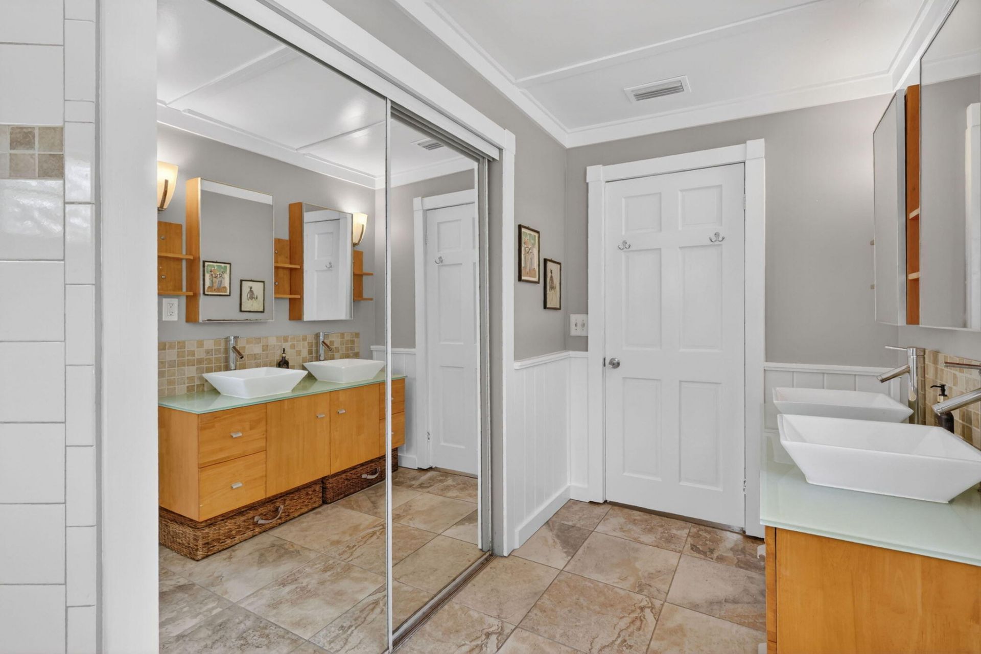 681 Rio Vista Drive, Fort Pierce, FL 34982 Photo