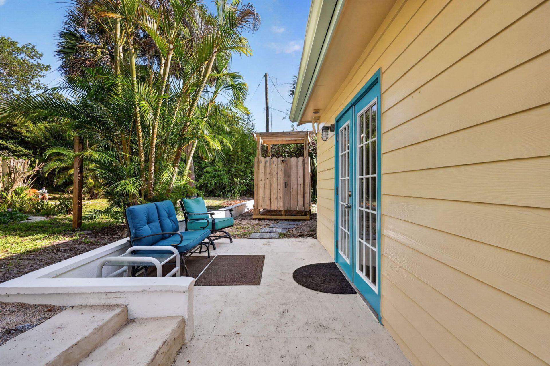 681 Rio Vista Drive, Fort Pierce, FL 34982 Photo