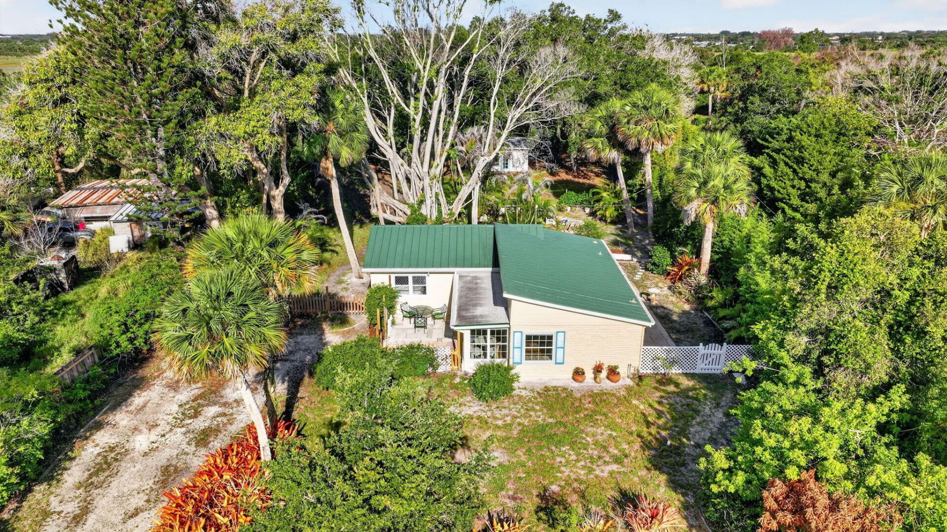 681 Rio Vista Drive, Fort Pierce, FL 34982 Photo