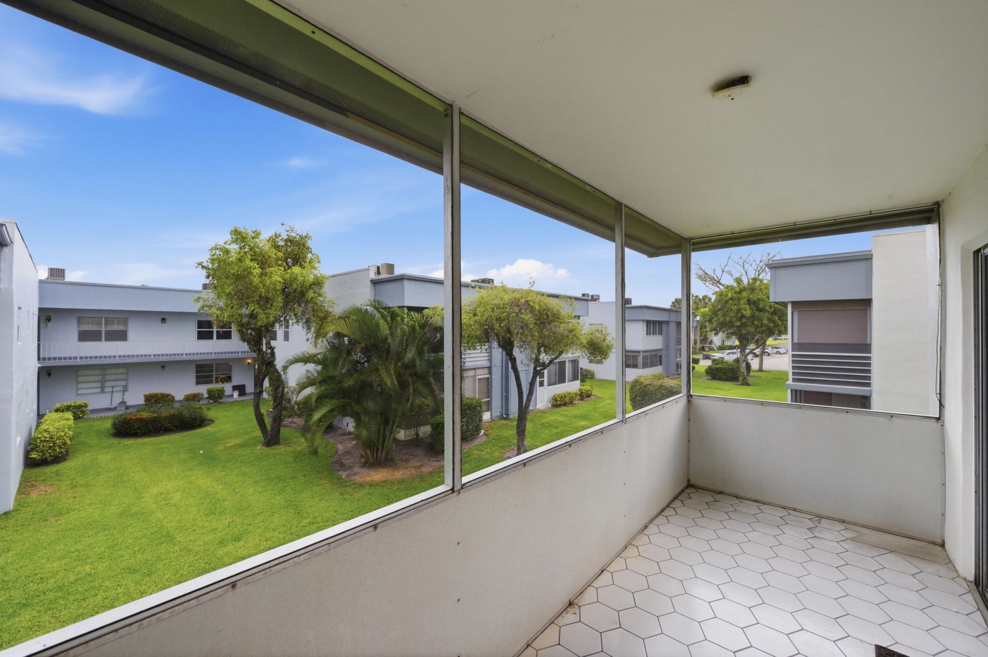 330 Piedmont, Unit 330, Delray Beach, FL 33484 Photo