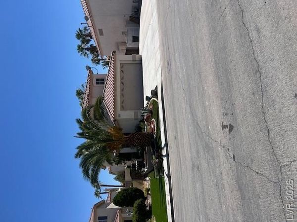 8319 Feather Duster Court , Las Vegas, NV 89113