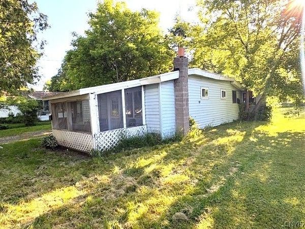 112 West Avenue , Canastota, NY 13032