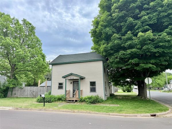 716 Lee Street, Rice Lake, WI 54868