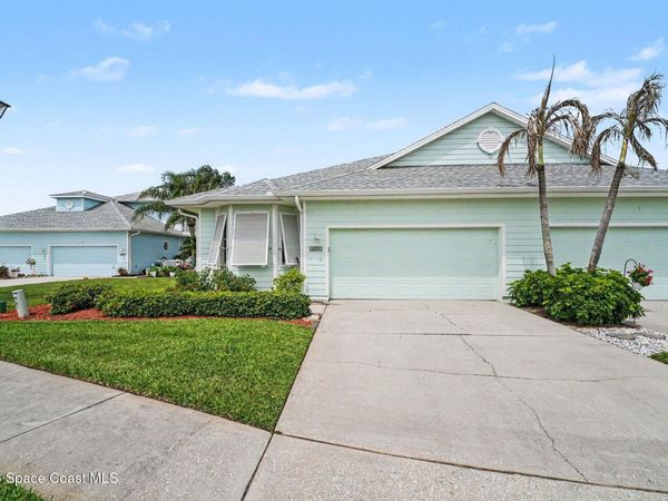 1082 Eleuthera Drive NE , Palm Bay, FL 32905