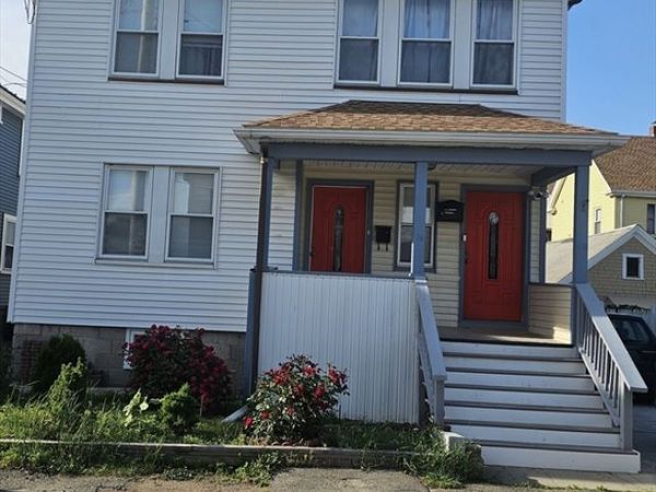 18 Gilbert Ct, Unit 1, Malden, MA 02148