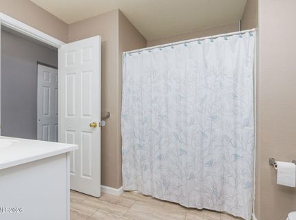 6682 Dorchester Drive, Sparks, NV 89436 Photo
