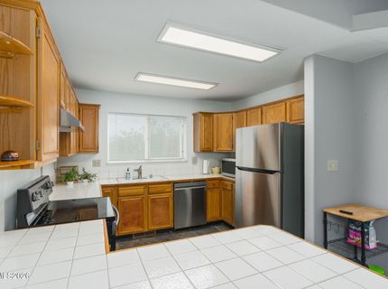 6682 Dorchester Drive, Sparks, NV 89436 Photo