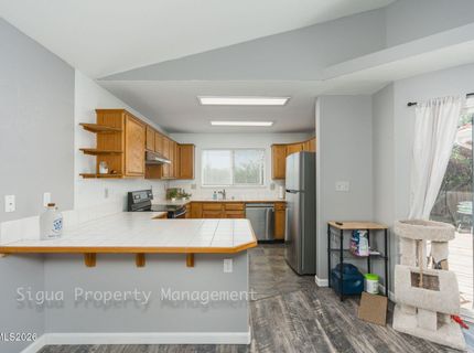 6682 Dorchester Drive, Sparks, NV 89436 Photo