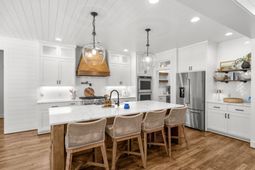 217 Tobacco Leaf Rd  photo 4