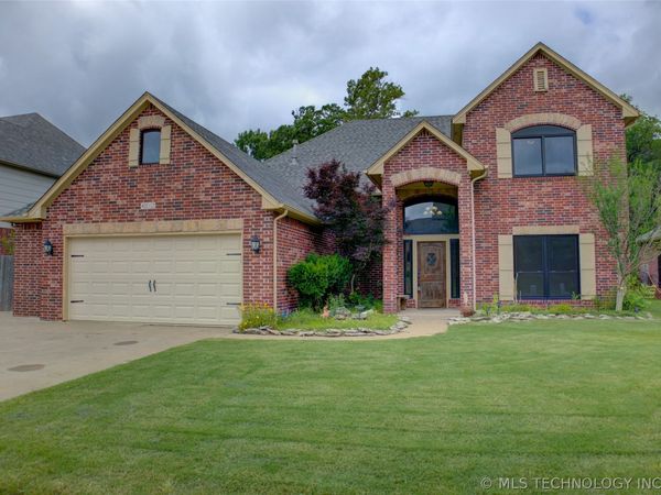 4012 S Yellowood Avenue , Broken Arrow, OK 74011