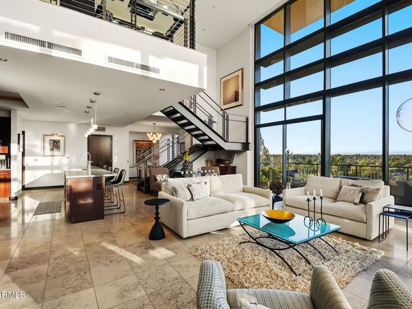 208 W PORTLAND Street, Unit 557, Phoenix, AZ 85003