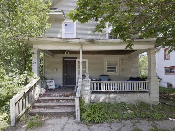 1509 School Street , Rockford, IL 61101
