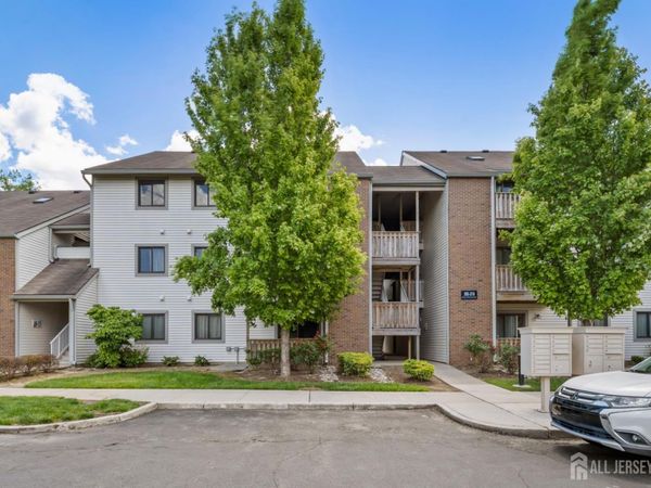 307 Ravens Crest Drive , Plainsboro, NJ 08536