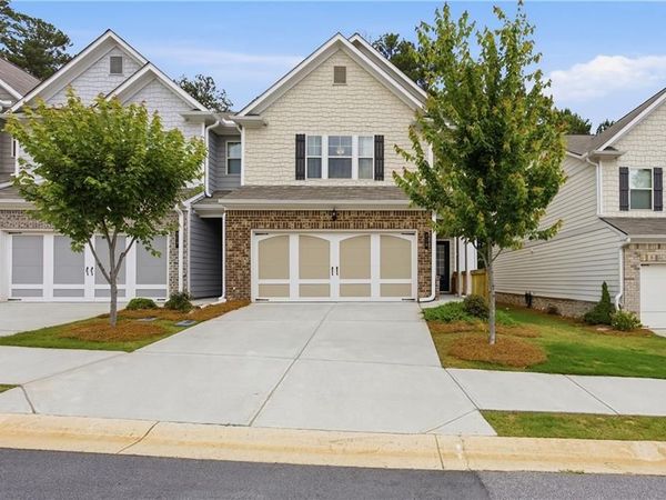 219 Yellowwood Way, Woodstock, GA 30188