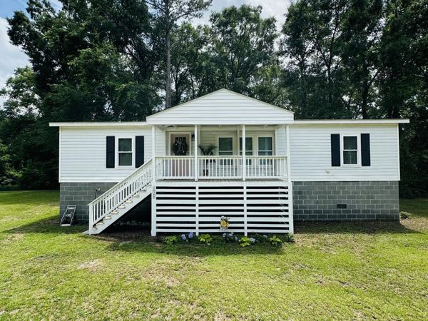 138 Simmons Street, Trenton, NC 28585