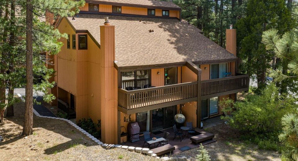 1439 Ski Run Boulevard, Unit 3, South Lake Tahoe, CA 96150 Photo